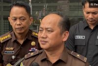 Kepala Pusat Penerangan Hukum (Kapuspenkum) Kejagung Anang Supriatna mengungkapkan pihaknya membongkar praktik ilegal logging yang menyebabkan kerugian negara hingga Rp240 miliar. [Suara.com/Faqih]