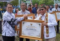 Pimpin HGN 2025, Gubernur Agustiar Sabran Dorong Percepatan Peningkatan Kualitas Guru di Kalteng (MMC Kalteng)