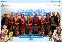 Bunda Pendidikan Anak Usia Dini (PAUD) Barito Utara (Barut), Kalteng, Hj Maya Savitri Shalahuddin, turut serta dalam puncak acara Apresiasi Bunda PAUD Tingkat Nasional 2025 yang diselenggarakan oleh Kementerian Pendidikan Dasar dan Menengah (Kemendikdasmen). Foto: Dok: Diskominfosandi Barut