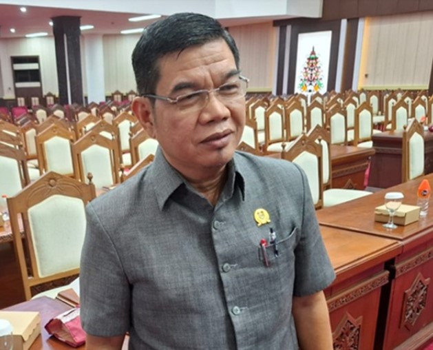 Ketua Badan Pembentukan Peraturan Daerah (Bapemperda) DPRD Provinsi Kalteng, Ampera A.Y. Mebas.Foto:Dok/1tulah.com