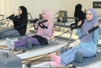 Rekomendasi Outfit Pilates Hijab dan Harga (Instagram/khalishaofficial) 