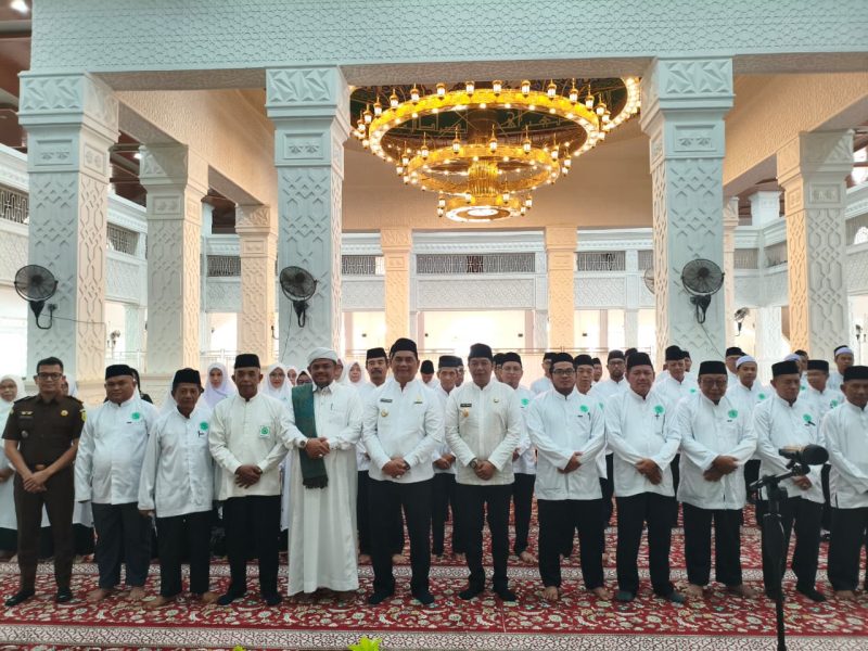 Pengurus MUI Barut masa khidmat 2024-2029 juga resmi dikukuhkan di Ruang Masjid Raya Shiratal Mustaqim, Muara Teweh, Rabu, 10 Desember 2025. Foto: Istimewa