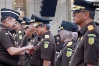 Ilustrasi - Jaksa Agung ST Burhanuddin melantik dan memimpin pengambilan sumpah jabatan serta serah terima jabatan kepala Kejaksaan Tinggi (kajati) dan pejabat eselon II di lingkungan Kejaksaan Agung di Gedung Utama Kejaksaan Agung, Jakarta, Rabu (16/7/2025). ANTARA/HO-Kejaksaan Agung RI 