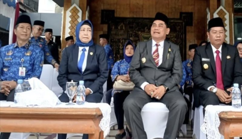 Ketua DPRD Kabupaten Barito Utara (Partai Demokrat), Mery Rukaini, menghadiri perayaan HUT KORPRI di Muara Teweh, Senin (1/12/2025).(Foto : Dok Setwan)