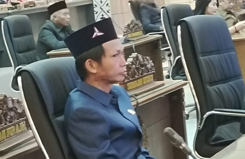 Anggota DPRD Kabupaten Barito Utara (Komisi I/Fraksi Partai Demokrat), Patih Herman AB.(Suara Dayak.Com/Hendrik)