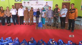 Pemkab Mura menyalurkan 202 paket sembako kepada masyarakat Kecamatan Seribu Riam melalui kegiatan Operasi Pasar atau Pasar Murah, Selasa (27/1/2026)