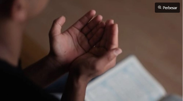 Nisfu Syaban Baca Yasin 3 Kali Setelah Maghrib untuk Apa? Ini Penjelasannya (unplash) 