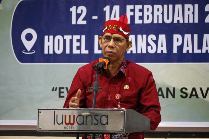 Staff Ahli Gubernur Kalteng Bidang Kemasyarakatan dan Sumber Daya Manusia Hamka, dalam membuka kegiatan Ceremonial Sastra Citra Abadi (SCA) Borneo Education. (12/2/26)
