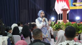 Ketua Dekranasda Kalteng Aisyah Thisia Agustiar Sabran saat Seminar Akademik Universitas Terbuka Palangka Raya Tahun 2026. (13/2/26)