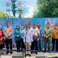Gubernur Kalimantan Tengah, H. Agustiar Sabran, secara simbolis melepas penyaluran bantuan sosial yang merupakan bagian dari Program Kartu Huma Betang Sejahtera (KHBS) di Halaman Kantor Gubernur Kalimantan Tengah, Palangka Raya. Program ini menjadi upaya Pemprov Kalteng memperkuat perlindungan sosial dan menjaga daya beli masyarakat. (20/2/26)