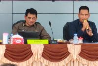 Anggota DPRD Barito Utara (Barut), Hasrat, bersama Bupati H Shalahuddin. Foto: Istimewa