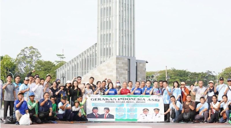 Pemprov Kalteng gelar Gerakan Indonesia ASRI di Palangka Raya melalui aksi bersih serentak untuk wujudkan lingkungan aman, sehat, rapi dan indah. (27/2/26)