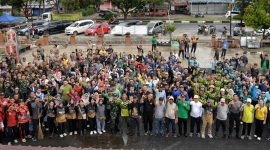 Pemerintah Kota Palangka Raya gelar Gerakan Indonesia ASRI (Aman, Sehat, Resik, Indah) dan kerja bakti di kawasan Pasar Mini Datah Manuah, Palangka Raya, Jumat (13/2/26). 