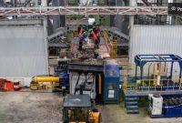 ARSIP-Suasana pengolahan sampah di Refuse Derived Fuel (RDF) Rorotan, Jakarta, Selasa (25/2/2025). [Suara.com/Alfian Winanto] 