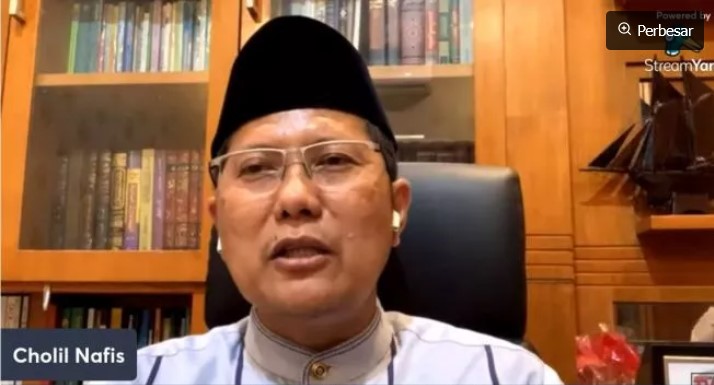 Ketua MUI Pusat Bidang Dakwah Cholil Nafis. [YouTube/PadasukaTV] 