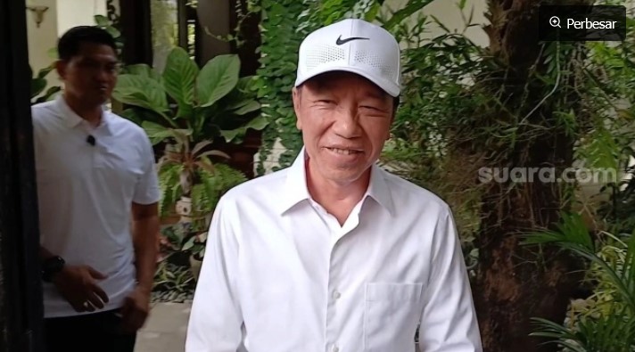 Presiden ke-7 Jokowi saat ditemui. (Suara.com/Ari Welianto) 