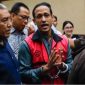Terdakwa kasus dugaan korupsi dalam digitalisasi pendidikan pengadaan laptop Chromebook di Kemendikbudristek tahun 2019-2022 Nadiem Makarim di Pengadilan Tipikor, Jakarta. [Suara.com/Alfian Winanto] 