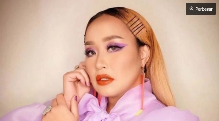 Pinkan Mambo (Instagram/@pinkan_mambo) 