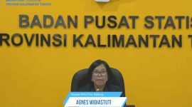 Kepala BPS Kalteng Agnes Widiastuti saat memaparkan Berita Resmi Statistik (BRS) Februari 2026 di Ruang Vicon BPS Kalteng.(2/3/26)