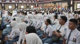 Plt. Kepala Dinas Pendidikan Kalimantan Tengah Reza Prabowo menyampaikan kebijakan penggunaan gawai di sekolah Kalimantan Tengah sebagai upaya meningkatkan disiplin belajar serta mencegah perundungan dan penyebaran konten negatif di lingkungan pendidikan. (7/3/26)