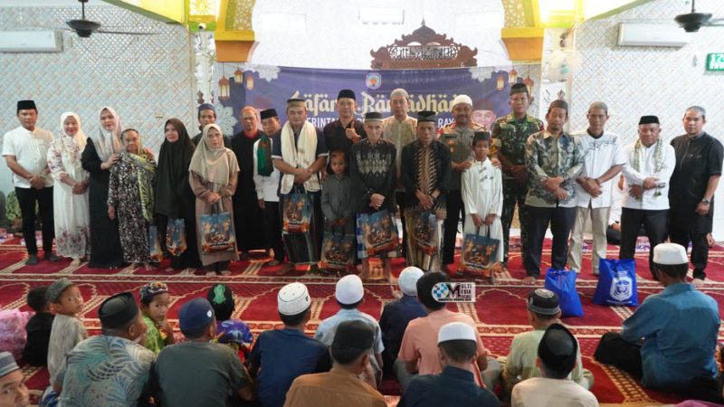 Pemkab Mura Safari Ramadan di Masjid Baiturrahman, Kecamatan Permata Intan, Jumat (6/3/2026)