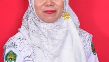 Siti mutiah, M.Pd,  pengawas madrasah kantor kemenag kota Palangkaraya
