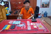 Foto pelaku peredaran narkotika berinisial SM (39)