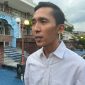 Plt Kepala Diskominfosantik Kalimantan Tengah Rangga Lesmana menyampaikan penjelasan terkait proses penyaluran dan verifikasi data penerima Kartu Huma Betang Sejahtera di Palangka Raya. (29/3/26)