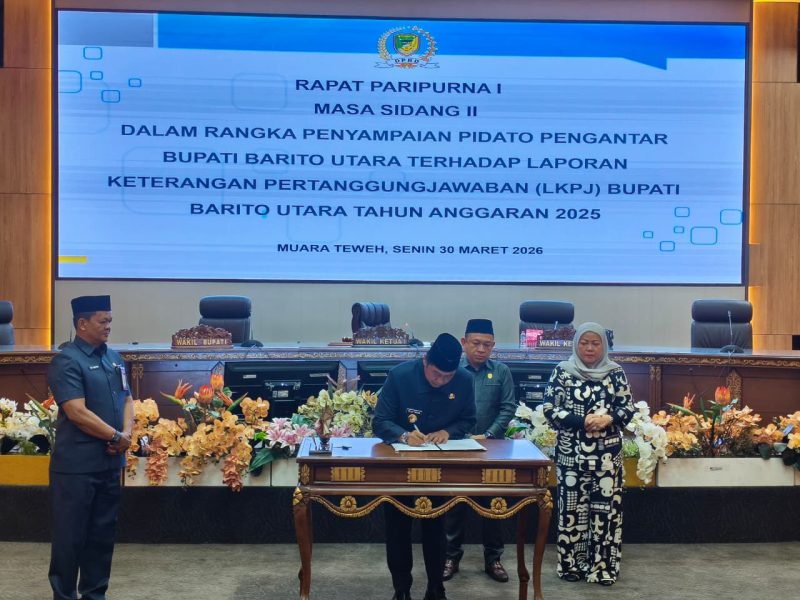 Foto dalam Rapat Paripurna I Masa Sidang II yang digelar di gedung DPRD
