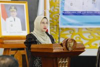 Asisten Administrasi Umum Setda Provinsi Kalimantan Tengah Sunarti menghadiri penutupan Pelatihan Dasar (Latsar) CPNS Golongan II Angkatan III serta Golongan III Angkatan VI hingga XI Tahun 2025 di Aula Gedung D BPSDM Provinsi Kalimantan Tengah, Palangka Raya, Jumat (10/4/26).