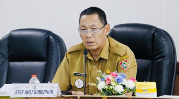 Staf Ahli Gubernur Kalimantan Tengah Yuas Elko membuka Forum Kemitraan Pengelolaan Fasilitas Kesehatan Tahun 2026 untuk memperkuat pelaksanaan Program JKN di Kalteng. (14/4/26)
