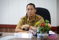 Staf Ahli Gubernur Kalimantan Tengah Yuas Elko memimpin Rapat Koordinasi Pengendalian Inflasi Tahun 2026 di Ruang Rapat Bajakah, Kantor Gubernur Kalteng, Palangka Raya. (13/4/26)