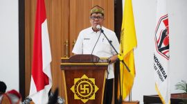 Staf Ahli Gubernur Kalimantan Tengah  Darliansjah menghadiri pelantikan pengurus LBH Antang Damang sebagai upaya memperluas akses keadilan dan layanan bantuan hukum bagi masyarakat. (22/4/26)