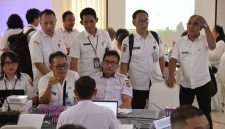 Perwakilan Diskominfosantik Provinsi Kalimantan Tengah mengikuti Rakortekrenbang 2026 bersama pemerintah kabupaten/kota guna menyelaraskan perencanaan pembangunan sektor digital, statistik, dan persandian. (22-23/4/26)