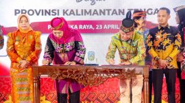 Gubernur Kalimantan Tengah Agustiar Sabran bersama Gubernur Jawa Timur Khofifah Indar Parawansa menghadiri kegiatan Misi Dagang Jawa Timur–Kalimantan Tengah Tahun 2026 di Palangka Raya sebagai upaya memperkuat sinergi perdagangan dan investasi antardaerah. (23/4/26)
