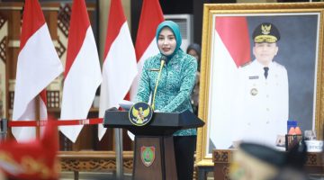 Ketua TP PKK Kalteng Aisyah Thisia Agustiar Sabran membuka Rakorda Bangga Kencana dan percepatan penurunan stunting Tahun 2026 di Palangka Raya. (29/4/26)