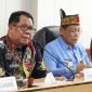 Plt. Asisten Perekonomian dan Pembangunan Setda Provinsi Kalimantan Tengah Darliansjah memimpin rapat sinkronisasi penilaian BLUD di Ruang Rapat Bajakah, Kantor Gubernur Kalteng, dalam rangka percepatan peningkatan layanan publik dan kemandirian keuangan daerah. (30/4/26)