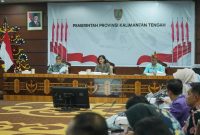 Pj Sekretaris Daerah Provinsi Kalimantan Tengah Linae Victoria Aden memimpin rapat koordinasi persiapan peringatan HUT ke-69 Kalimantan Tengah di Aula Eka Hapakat, Kantor Gubernur Kalteng, Palangka Raya, Kamis (9/4/26).