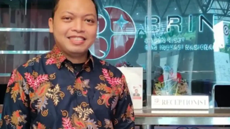 Akademisi FISIP Universitas Palangka Raya, Suprayitno, menilai kebijakan Work From Home (WFH) bagi ASN di Kalimantan Tengah sebagai langkah progresif menuju transformasi birokrasi modern dan sistem pemerintahan yang lebih adaptif. (6/4/26)