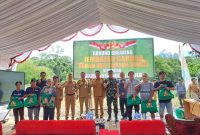 Foto Dandim 1013/Mtw Bersama FKPD Kabupaten Barito Utara di Desa Liang Buah, Kabupaten Barito Utara, Provinsi Kalimantan tengah
