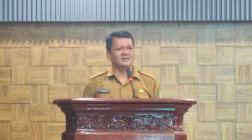 Foto Asisten II Setda, B. P. Girsang