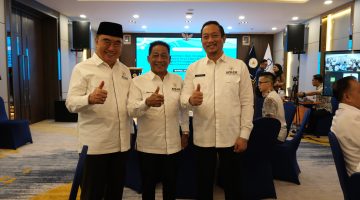 Heriyus menghadiri Rakernas) XVII APKASI yang digelar di Ballroom Hotel AsiaLink, Jalan Sriwijaya No. 22, Lubuk Baja, Kota Batam, Kepulauan Riau, Jumat (17/4/2026).