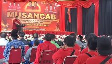 PDI Perjuangan Murung Raya menggelar Musancab Tahun 2026 di Gedung Pertemuan Umum (GPU) Murung Raya, Kamis (23/4/2026). (foto : 1tulah.com)