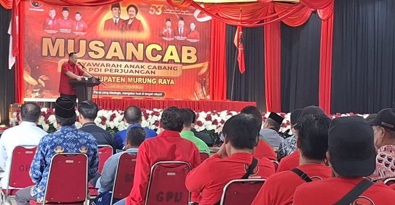 PDI Perjuangan Murung Raya menggelar Musancab Tahun 2026 di Gedung Pertemuan Umum (GPU) Murung Raya, Kamis (23/4/2026). (foto : 1tulah.com)