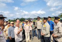 Foto Bupati Barito Utara, H. Shalahuddin di Ex Bandara Beringin, Kantor Sekretariat Daerah setempat