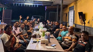 Saat kegiatan pra rapat DAD Bartim di cafe 113 Tamiang Tayang. Foto : 1tulah.com/zakirin