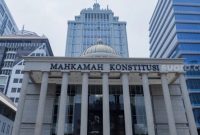 Gedung Mahkamah Konstitusi di Jakarta, Senin (16/10/2023). [Suara.com/Alfian Winanto] 