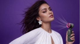 Bukan Sekadar Kipas Biasa! Ini Gadget Viral yang Bikin Kamu Tetap Adem Sekaligus Bisa Rekam Video Sinematik (Dok. Istimewa) 