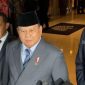 Presiden Prabowo Subianto dan Bahlil Lahadalia di resepsi pernikahan El Rumi dan Syifa Hadju pada Minggu, 26 April 2026 [Suara.com/Tiara Rosana] 