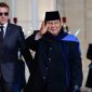 Presiden Prancis Emmanuel Macron menyambut langsung kedatangan Presiden RI Prabowo Subianto di halaman Istana Élysée, Jumat (23/1/2026). (Foto dok. Biro Pers Sekretariat Presiden)